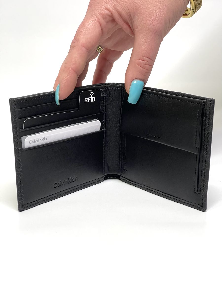 Pánska peňaženka CALVIN KLEIN Zig Zag Bifold 5CC W/Coin Leather Black